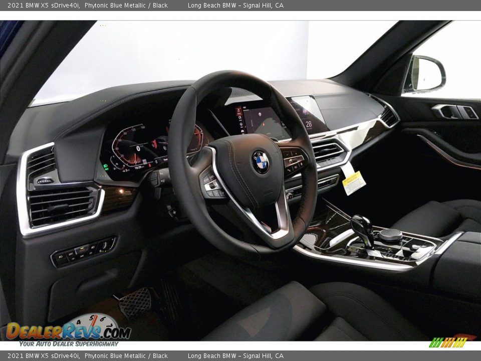 Controls of 2021 BMW X5 sDrive40i Photo #7