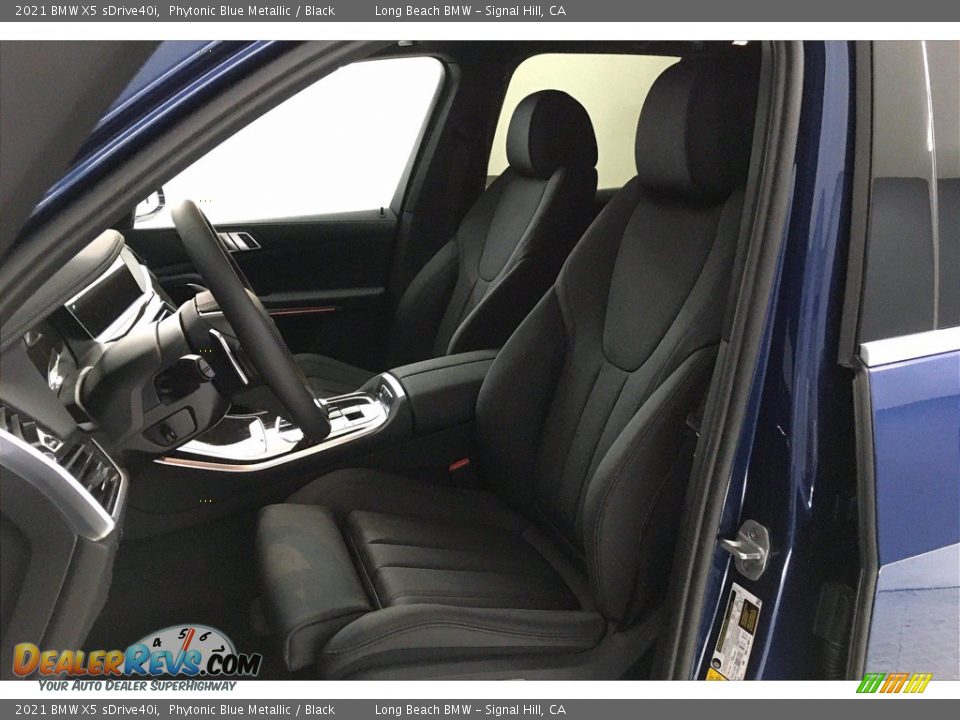 Front Seat of 2021 BMW X5 sDrive40i Photo #9