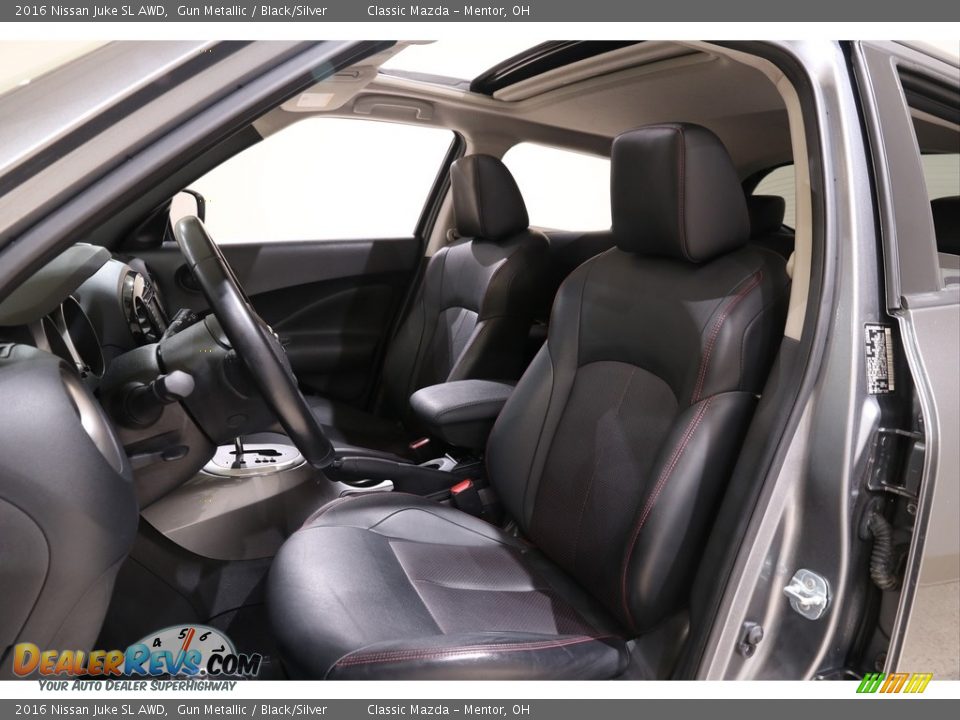 2016 Nissan Juke SL AWD Gun Metallic / Black/Silver Photo #6