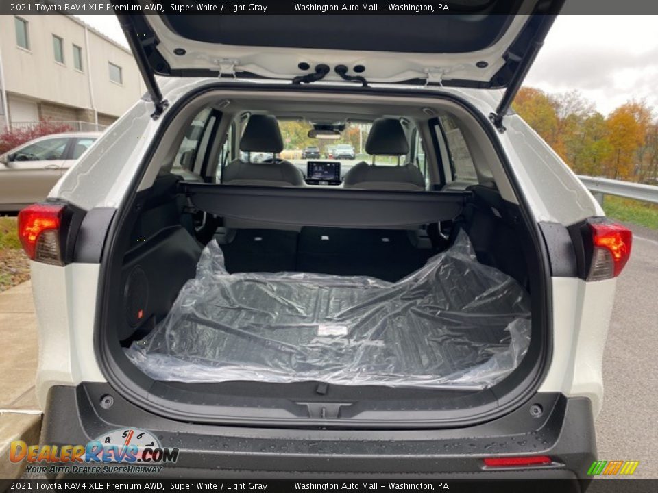 2021 Toyota RAV4 XLE Premium AWD Super White / Light Gray Photo #16