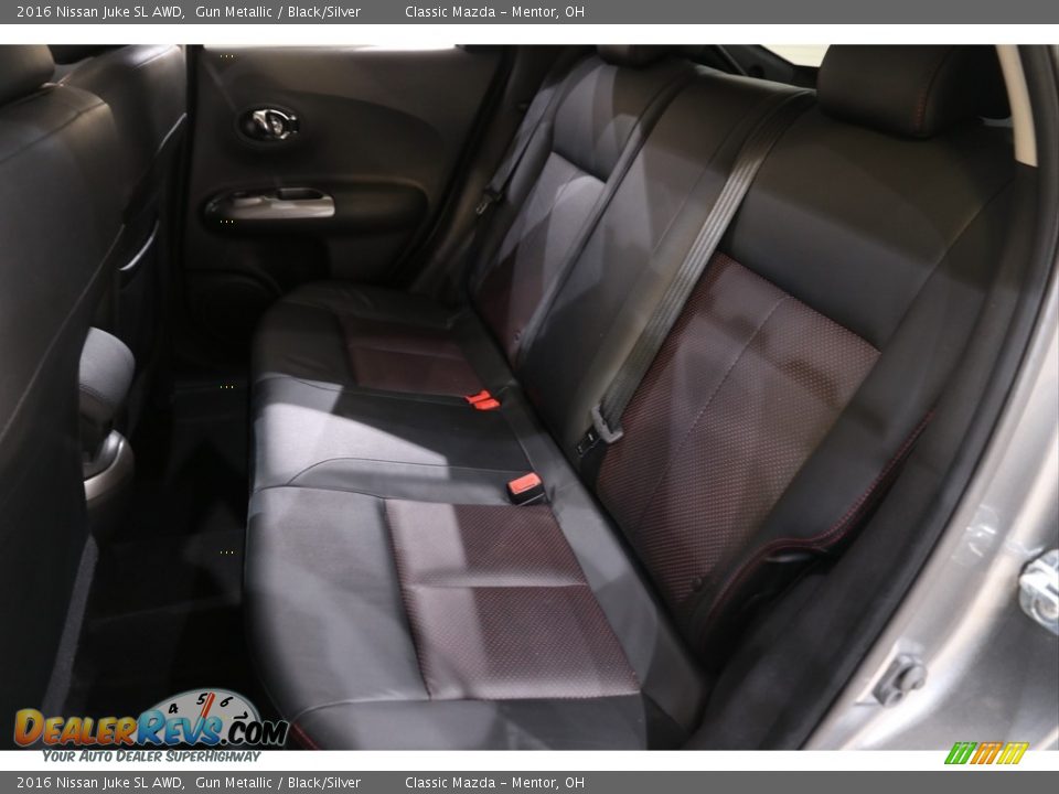 2016 Nissan Juke SL AWD Gun Metallic / Black/Silver Photo #20
