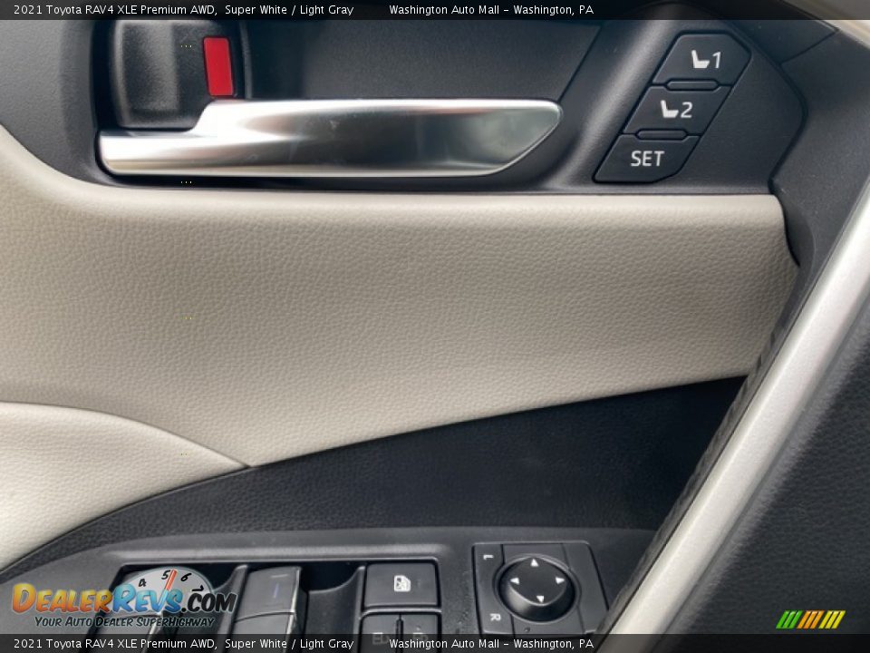 2021 Toyota RAV4 XLE Premium AWD Super White / Light Gray Photo #20