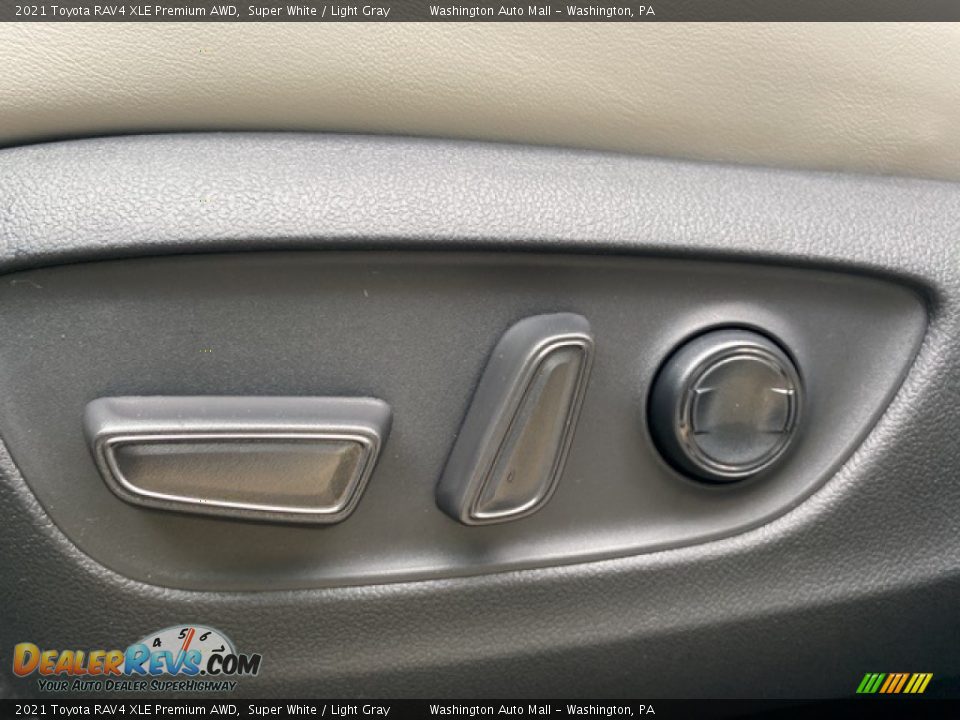 2021 Toyota RAV4 XLE Premium AWD Super White / Light Gray Photo #21