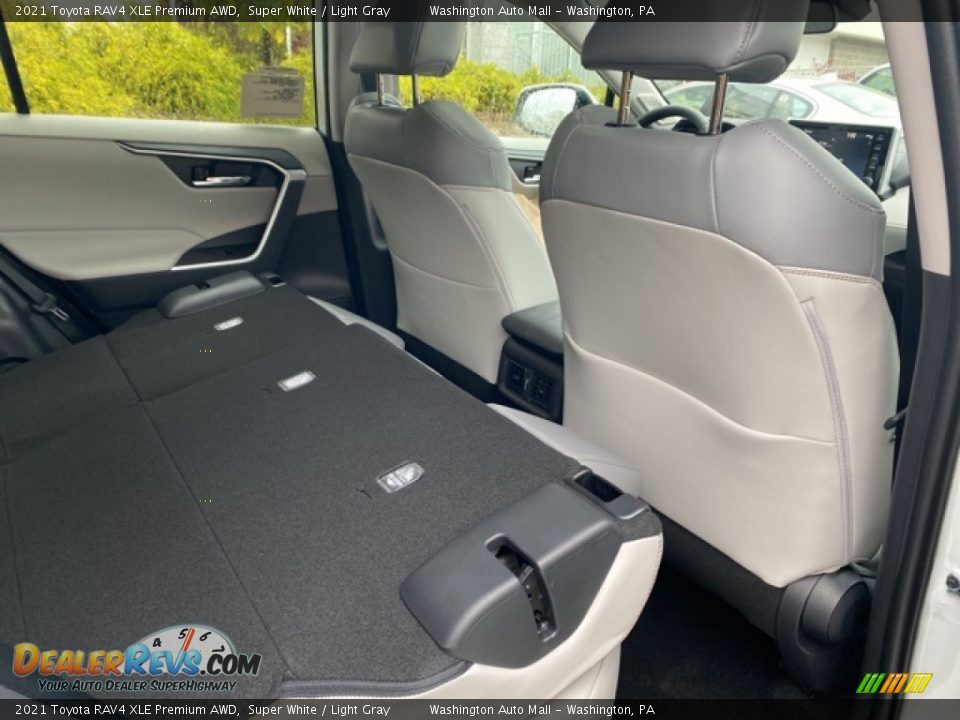 2021 Toyota RAV4 XLE Premium AWD Super White / Light Gray Photo #25