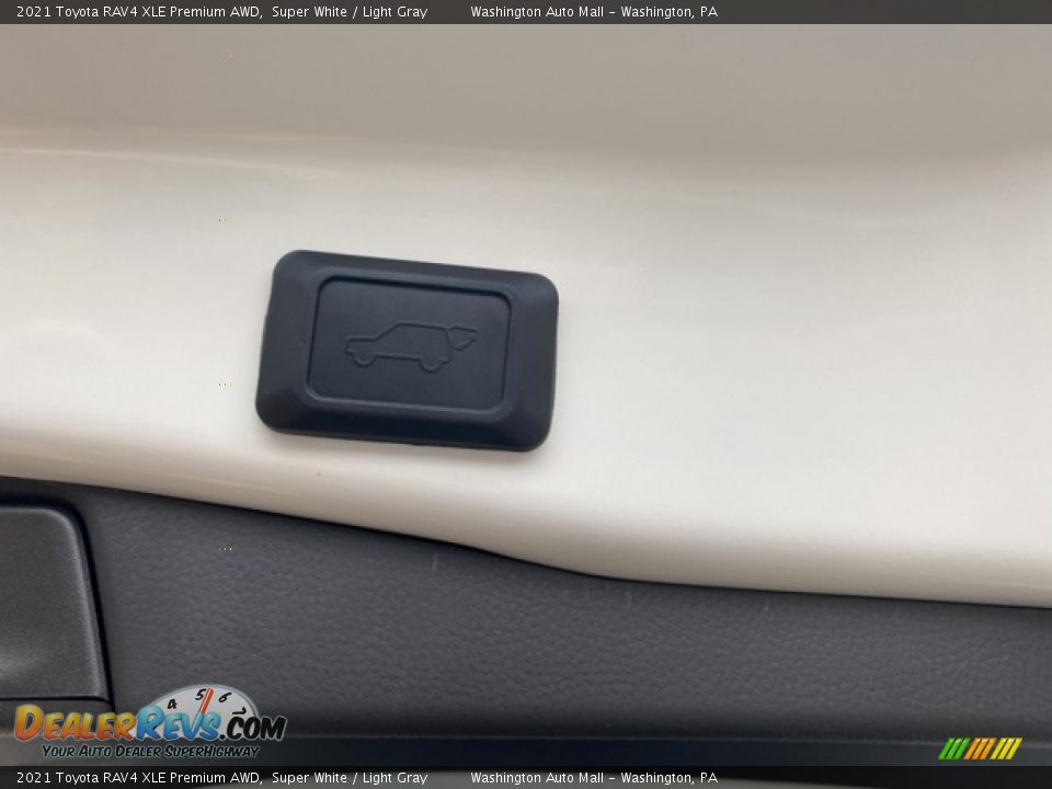 2021 Toyota RAV4 XLE Premium AWD Super White / Light Gray Photo #28