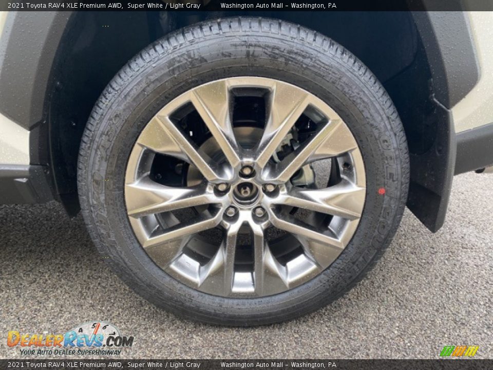2021 Toyota RAV4 XLE Premium AWD Super White / Light Gray Photo #31