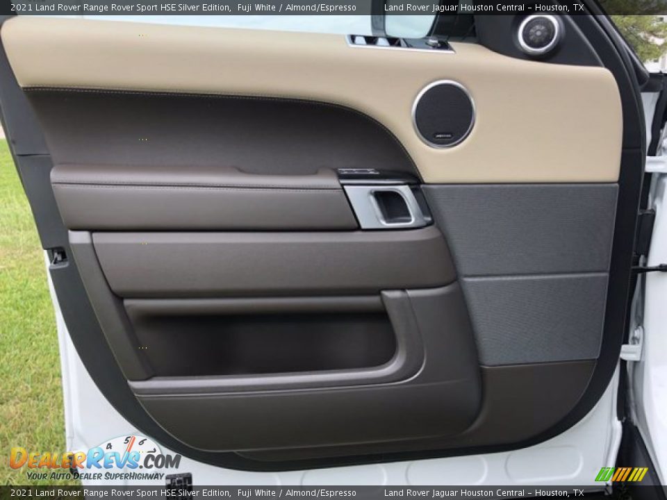 Door Panel of 2021 Land Rover Range Rover Sport HSE Silver Edition Photo #19