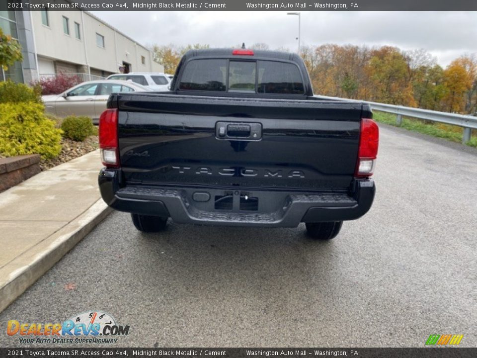 2021 Toyota Tacoma SR Access Cab 4x4 Midnight Black Metallic / Cement Photo #15
