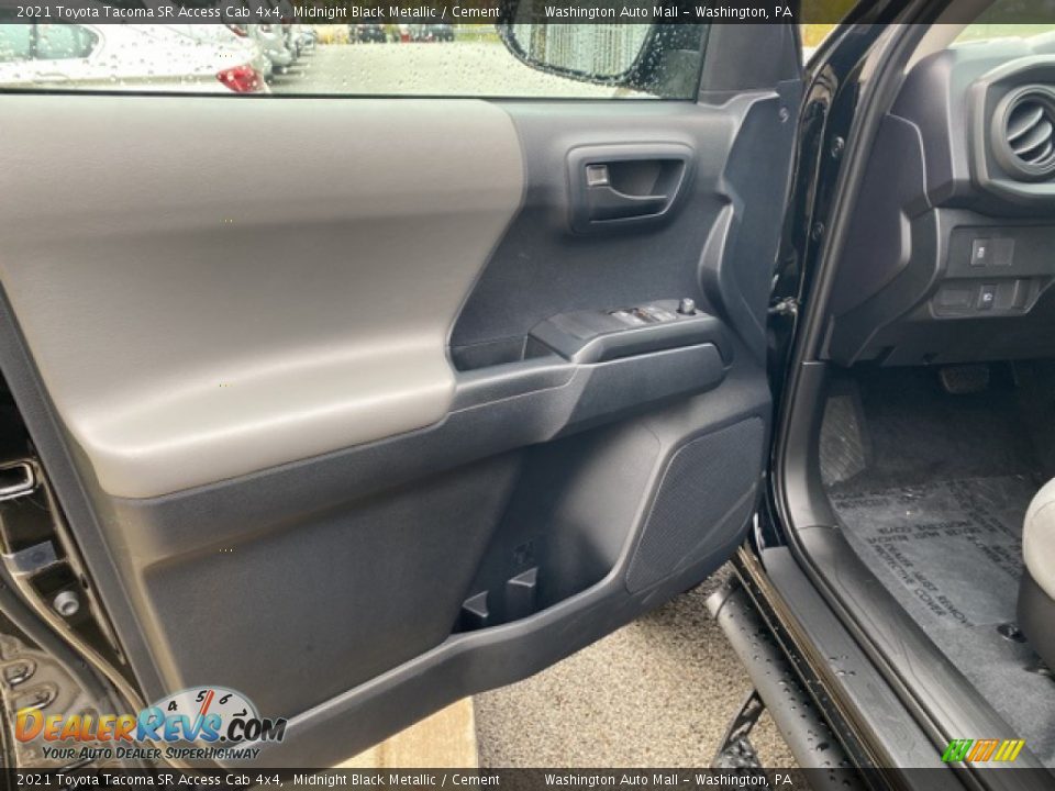 2021 Toyota Tacoma SR Access Cab 4x4 Midnight Black Metallic / Cement Photo #20