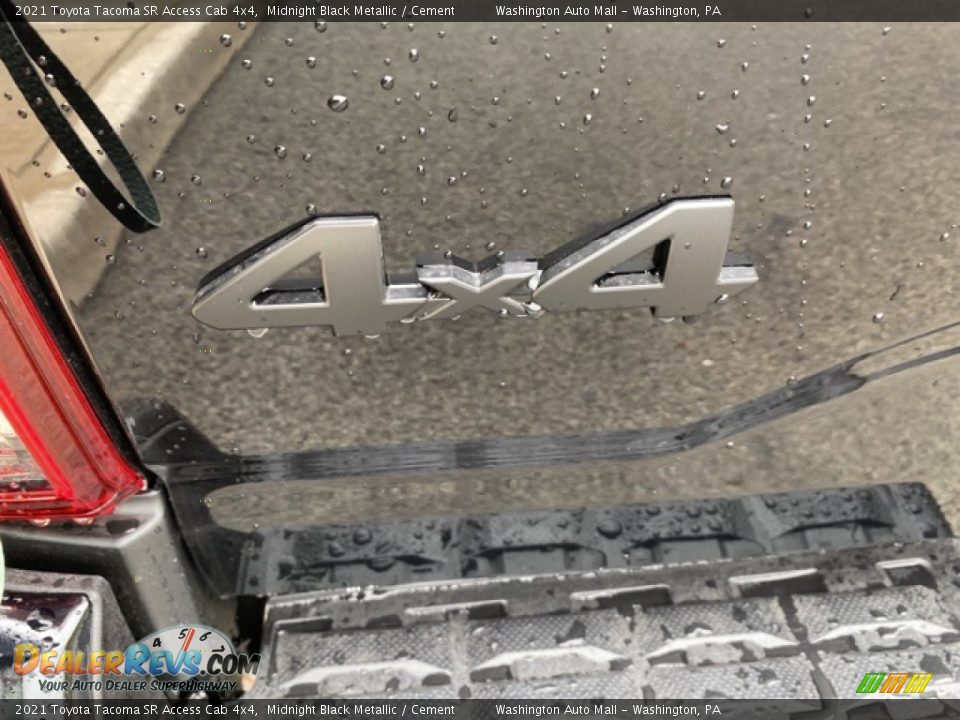 2021 Toyota Tacoma SR Access Cab 4x4 Midnight Black Metallic / Cement Photo #22