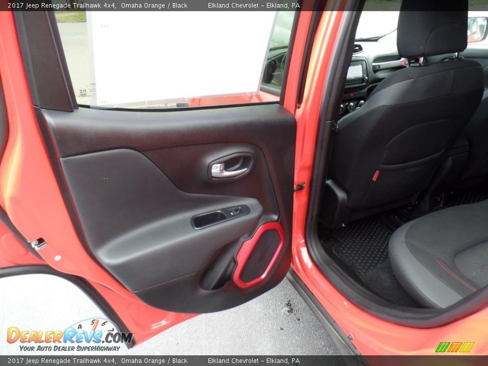 2017 Jeep Renegade Trailhawk 4x4 Omaha Orange / Black Photo #36