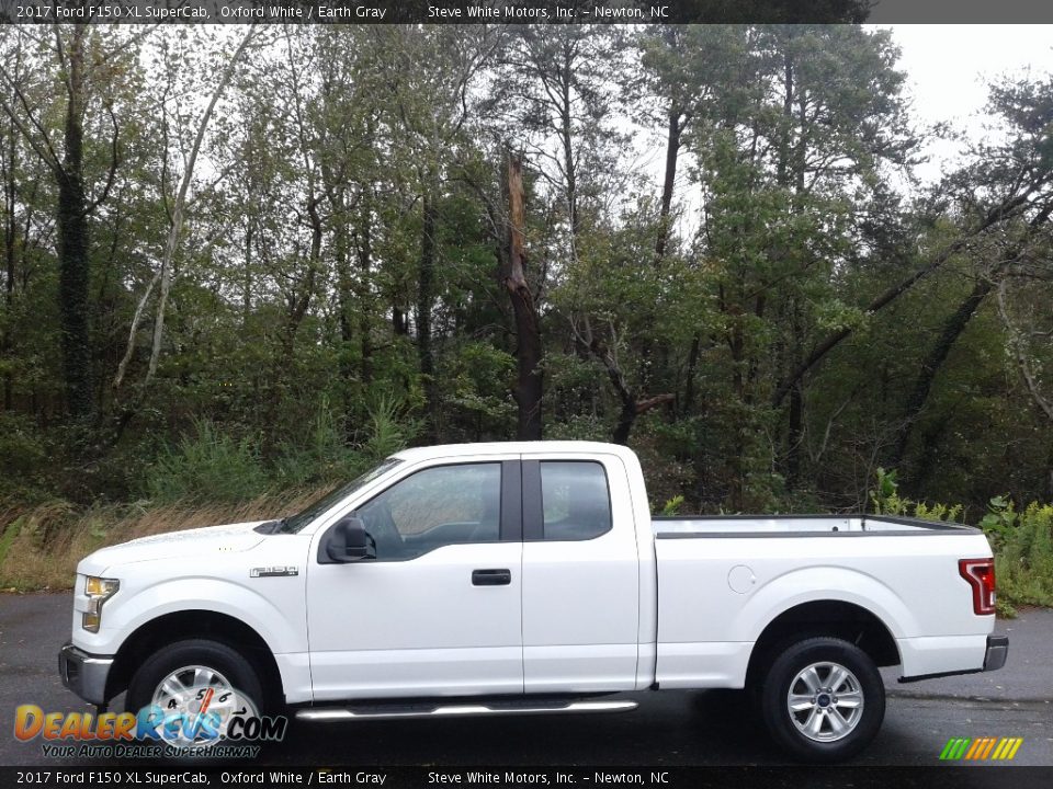 Oxford White 2017 Ford F150 XL SuperCab Photo #1