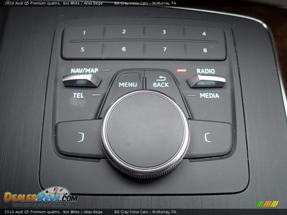 Controls of 2019 Audi Q5 Premium quattro Photo #18