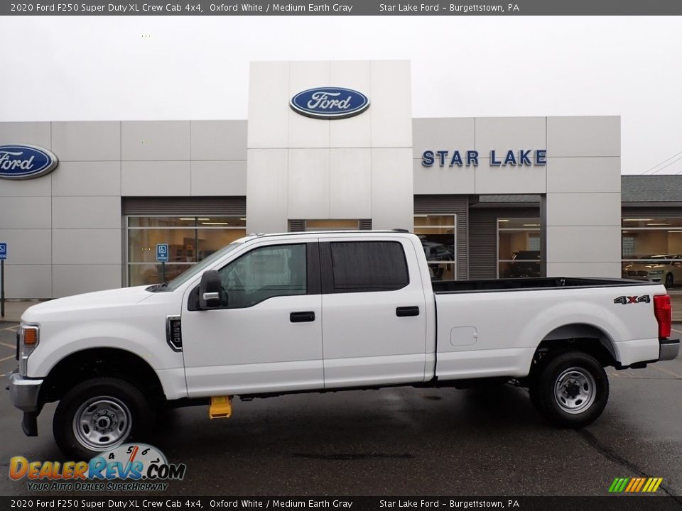 2020 Ford F250 Super Duty XL Crew Cab 4x4 Oxford White / Medium Earth Gray Photo #1