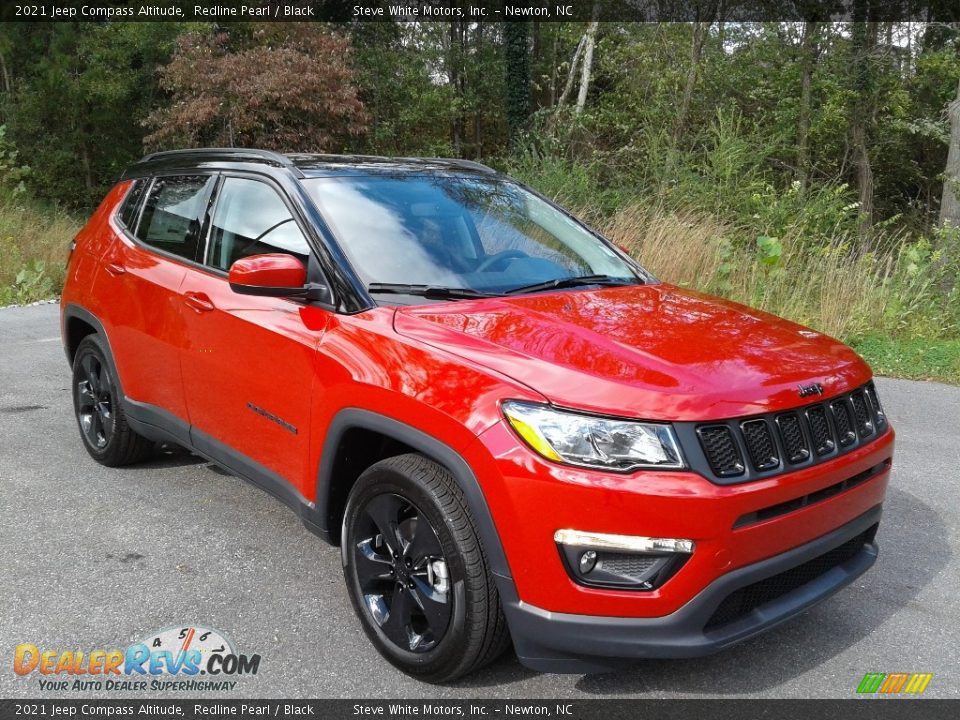 2021 Jeep Compass Altitude Redline Pearl / Black Photo #4