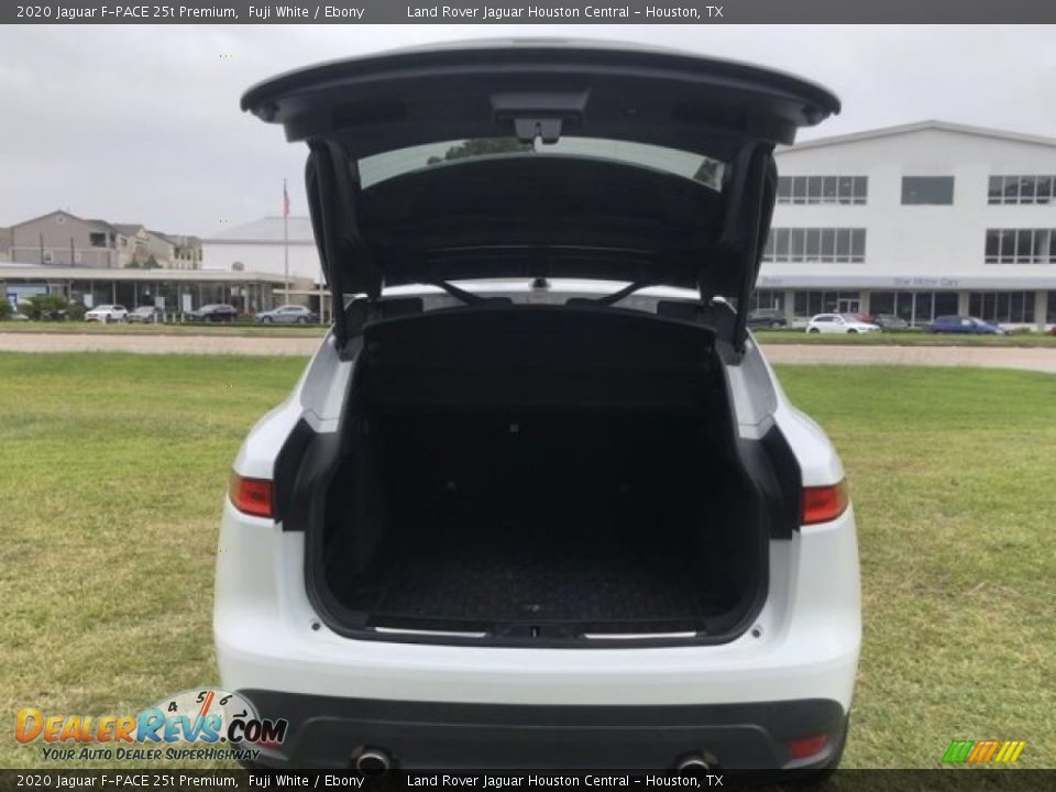 2020 Jaguar F-PACE 25t Premium Fuji White / Ebony Photo #30