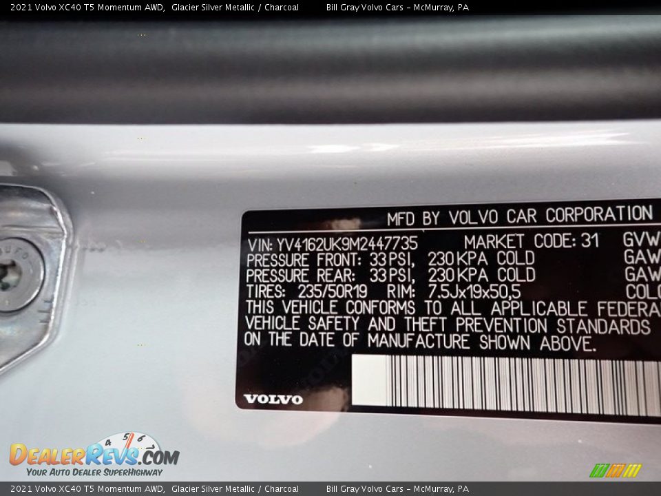 2021 Volvo XC40 T5 Momentum AWD Glacier Silver Metallic / Charcoal Photo #11