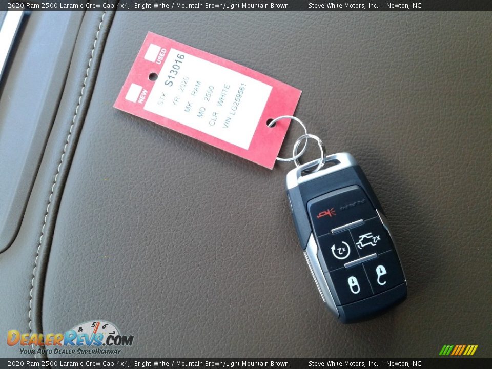 2020 Ram 2500 Laramie Crew Cab 4x4 Bright White / Mountain Brown/Light Mountain Brown Photo #32