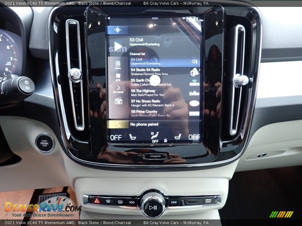 2021 Volvo XC40 T5 Momentum AWD Black Stone / Blond/Charcoal Photo #15