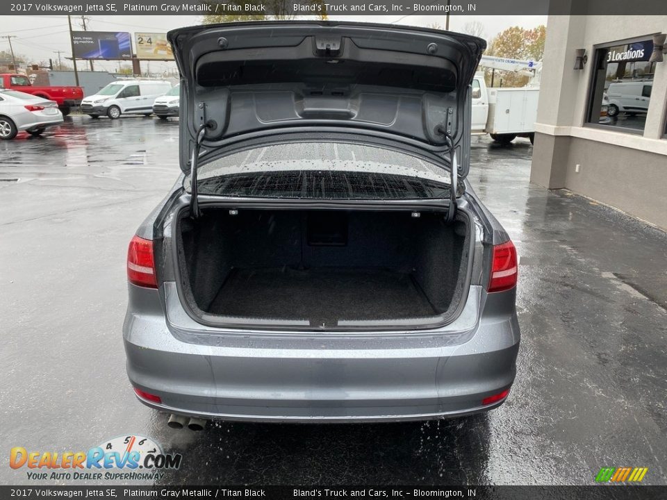 2017 Volkswagen Jetta SE Platinum Gray Metallic / Titan Black Photo #28