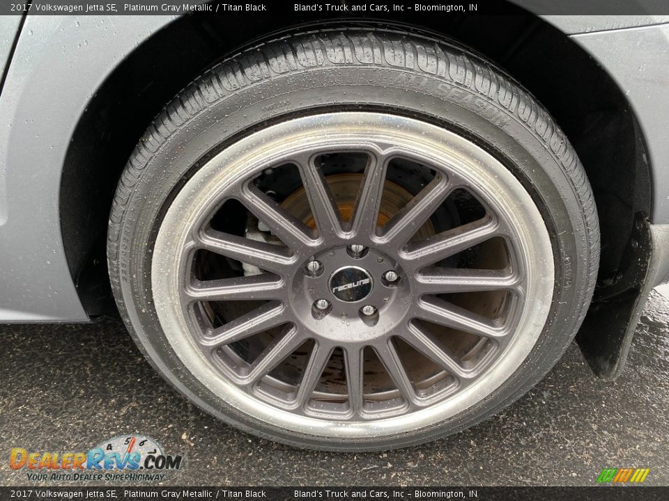 2017 Volkswagen Jetta SE Platinum Gray Metallic / Titan Black Photo #31