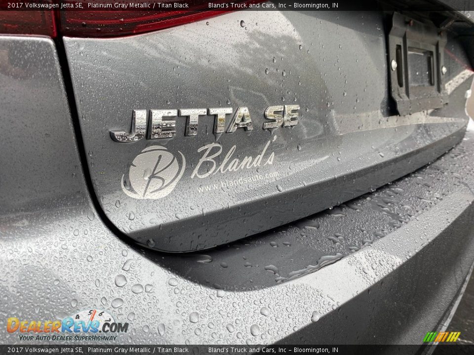 2017 Volkswagen Jetta SE Platinum Gray Metallic / Titan Black Photo #34