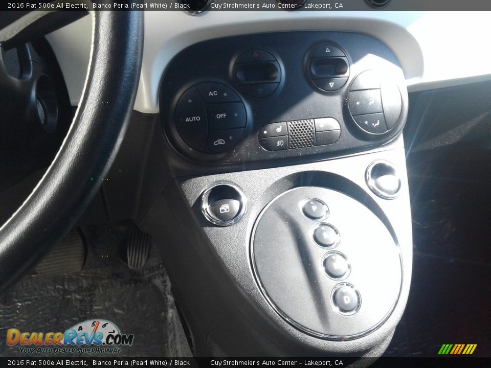 2016 Fiat 500e All Electric Shifter Photo #9