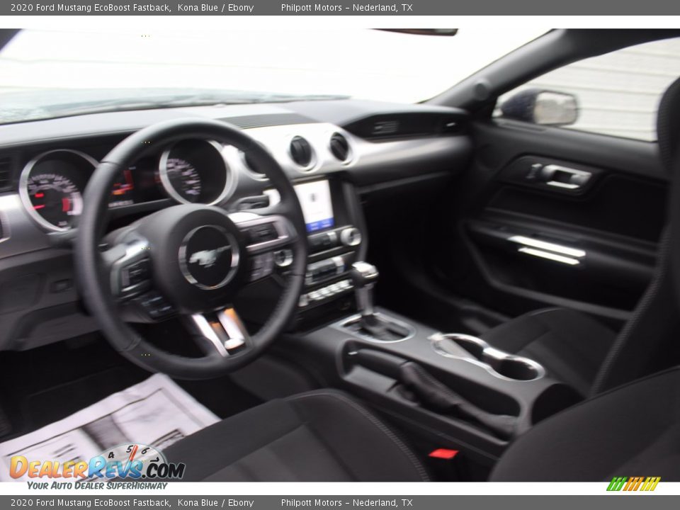 2020 Ford Mustang EcoBoost Fastback Kona Blue / Ebony Photo #24