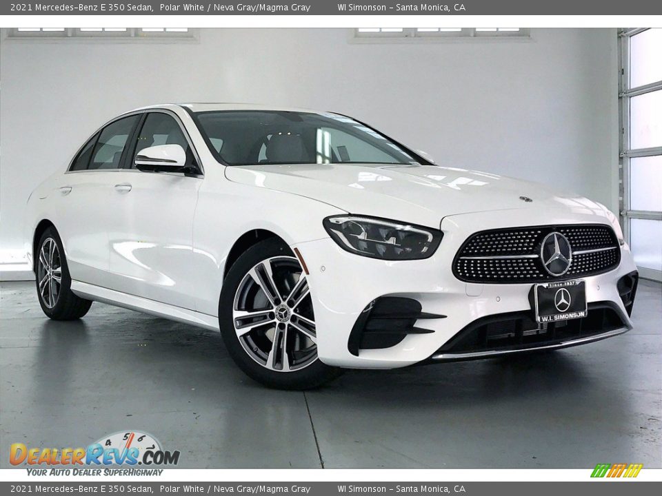 Front 3/4 View of 2021 Mercedes-Benz E 350 Sedan Photo #12