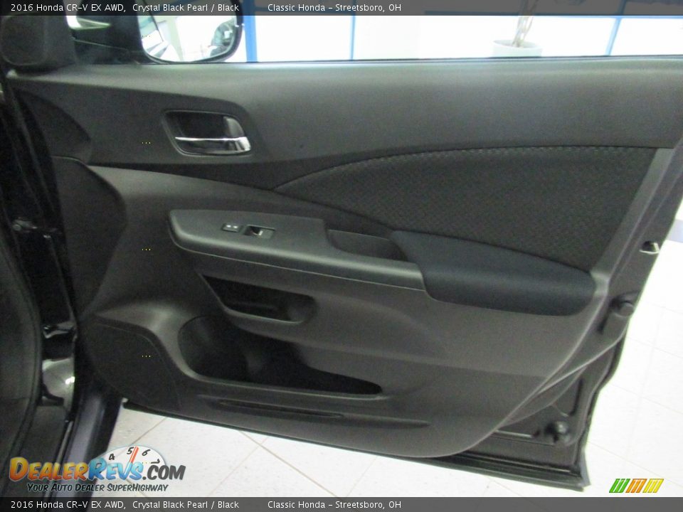 Door Panel of 2016 Honda CR-V EX AWD Photo #14