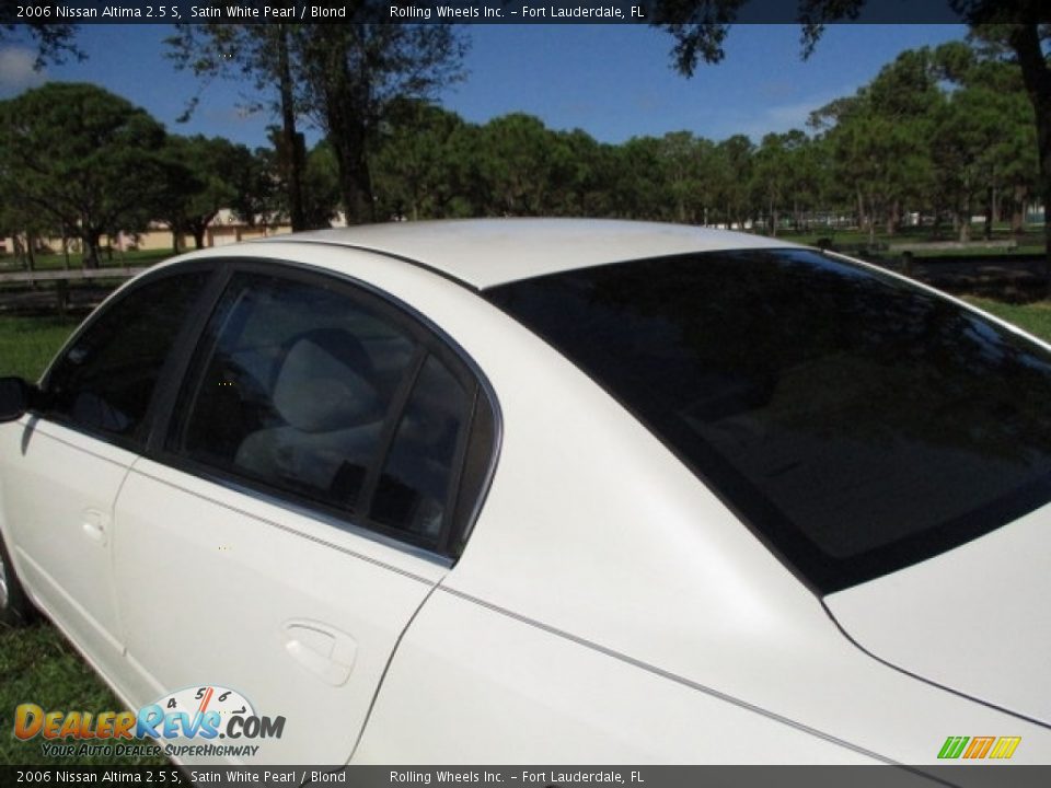 2006 Nissan Altima 2.5 S Satin White Pearl / Blond Photo #36