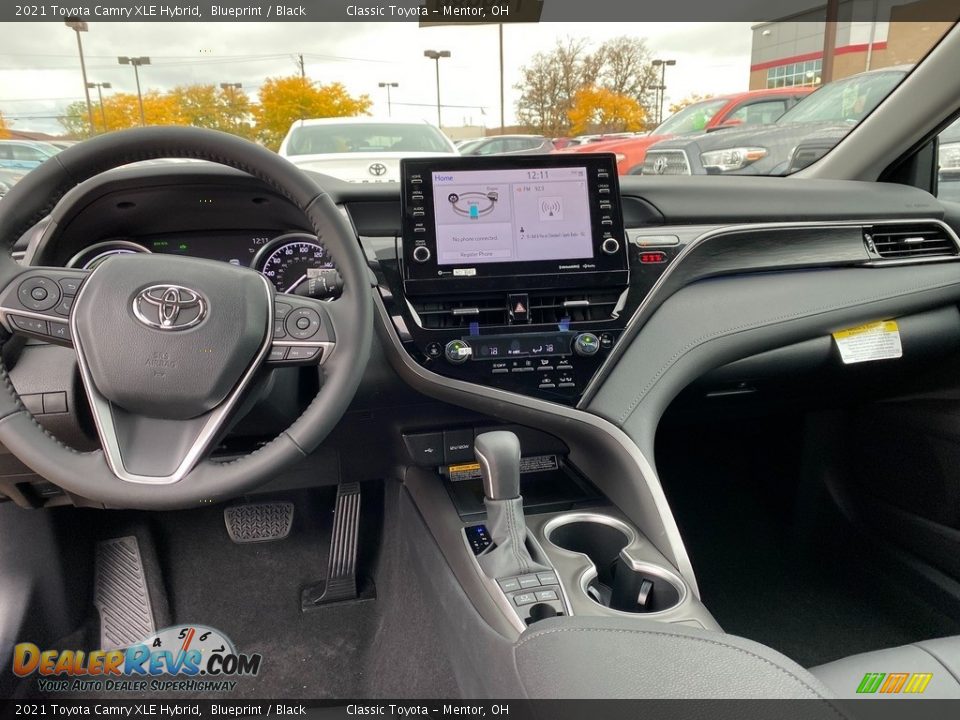 2021 Toyota Camry XLE Hybrid Blueprint / Black Photo #4