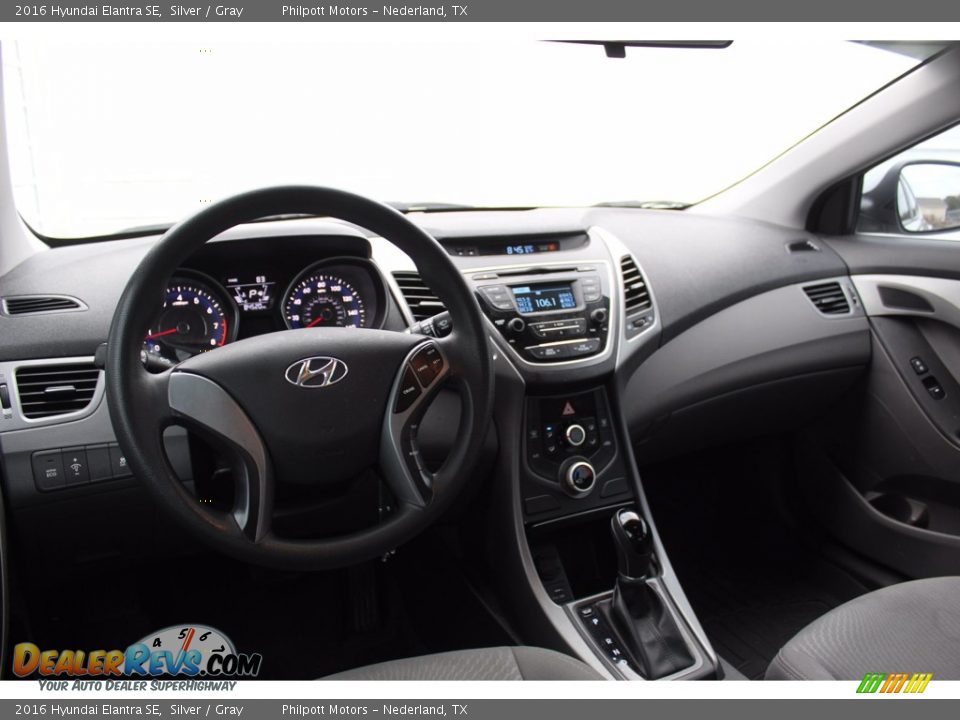 2016 Hyundai Elantra SE Silver / Gray Photo #24