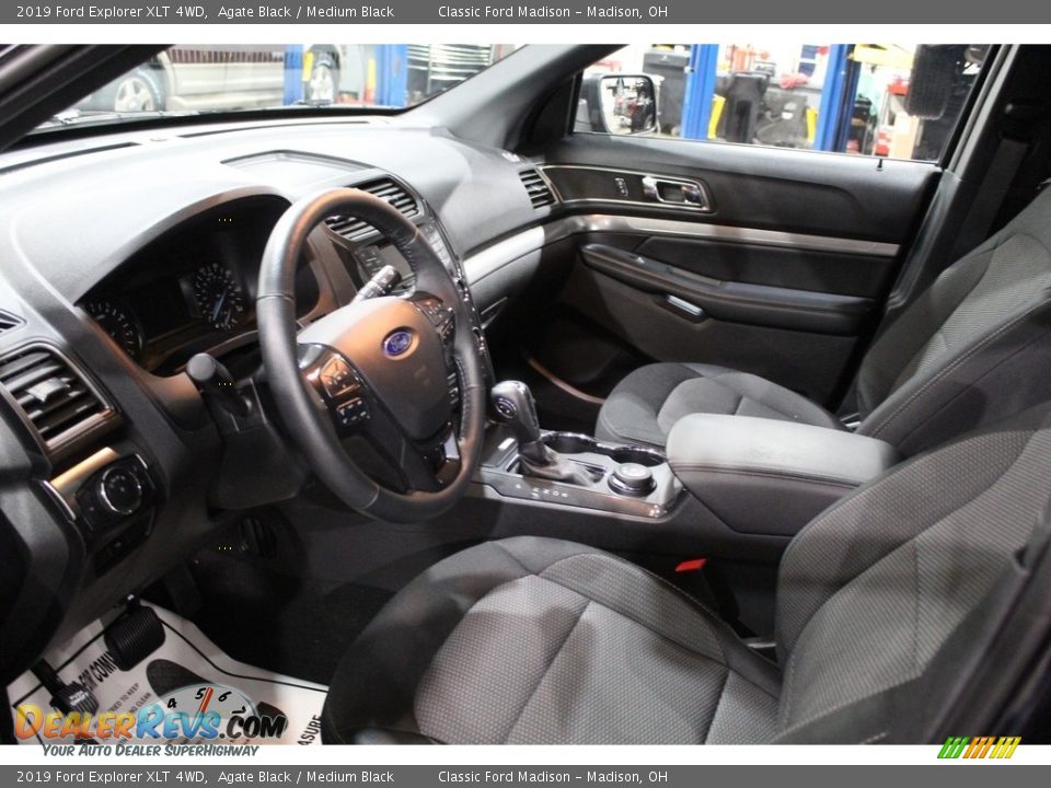 2019 Ford Explorer XLT 4WD Agate Black / Medium Black Photo #11