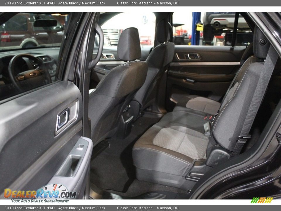 2019 Ford Explorer XLT 4WD Agate Black / Medium Black Photo #13