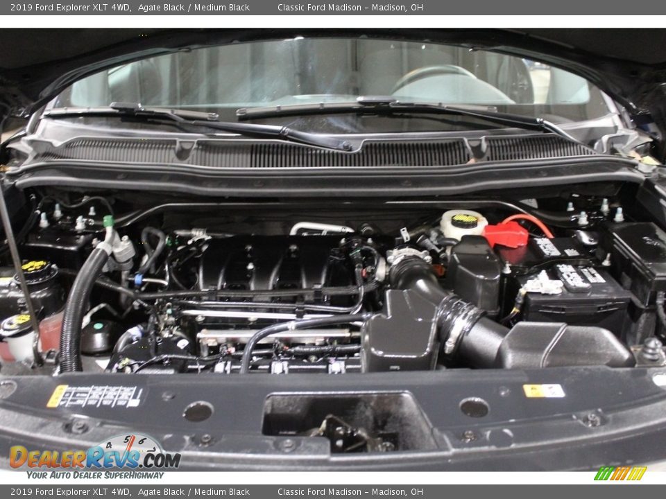 2019 Ford Explorer XLT 4WD Agate Black / Medium Black Photo #16