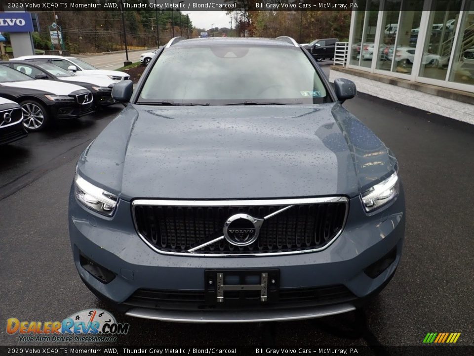 2020 Volvo XC40 T5 Momentum AWD Thunder Grey Metallic / Blond/Charcoal Photo #9