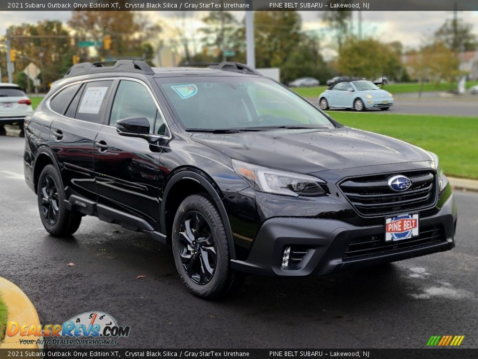 Front 3/4 View of 2021 Subaru Outback Onyx Edition XT Photo #1