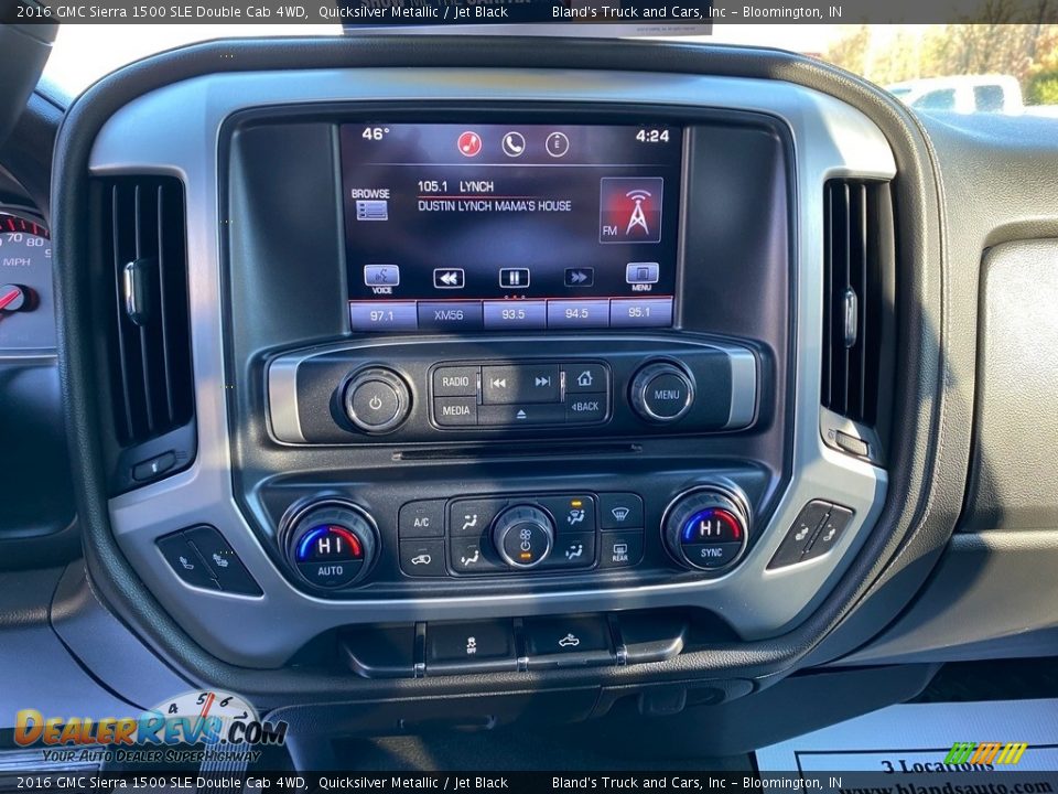 Controls of 2016 GMC Sierra 1500 SLE Double Cab 4WD Photo #23