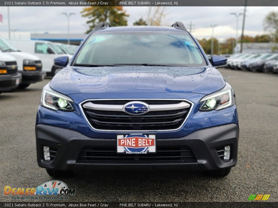2021 Subaru Outback 2.5i Premium Abyss Blue Pearl / Gray Photo #3