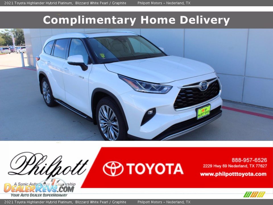 2021 Toyota Highlander Hybrid Platinum Blizzard White Pearl / Graphite Photo #1