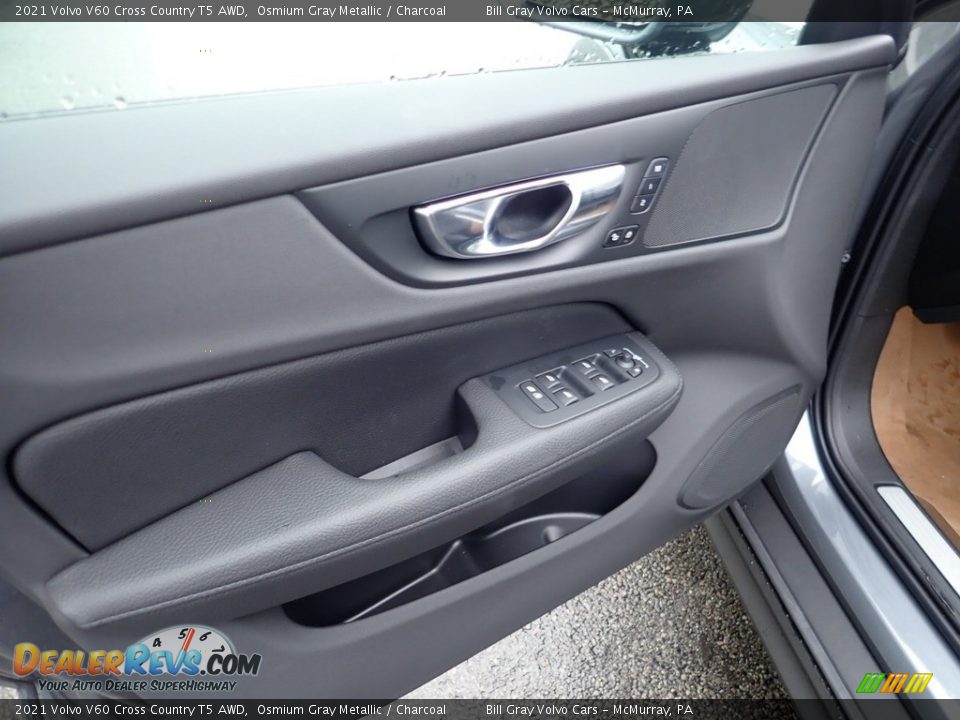 Door Panel of 2021 Volvo V60 Cross Country T5 AWD Photo #11