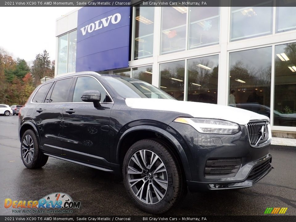 Front 3/4 View of 2021 Volvo XC90 T6 AWD Momentum Photo #1