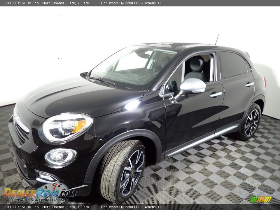 2018 Fiat 500X Pop Nero Cinema (Black) / Black Photo #7