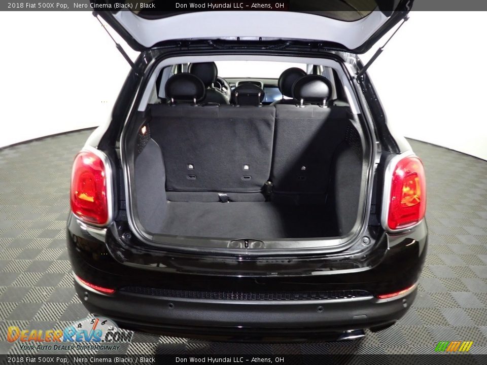 2018 Fiat 500X Pop Nero Cinema (Black) / Black Photo #12