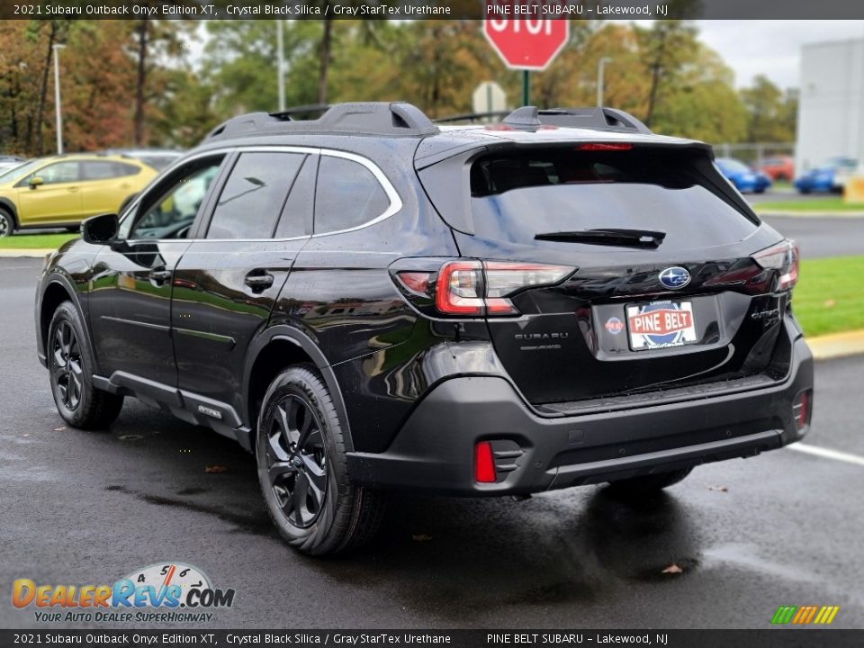 2021 Subaru Outback Onyx Edition XT Crystal Black Silica / Gray StarTex Urethane Photo #6