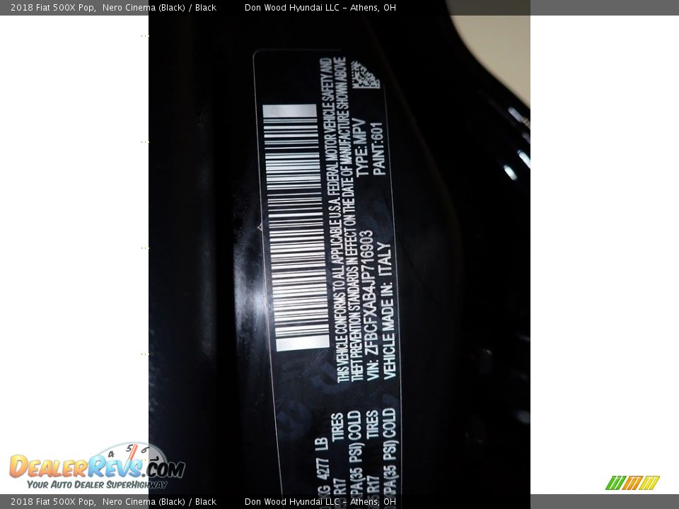 2018 Fiat 500X Pop Nero Cinema (Black) / Black Photo #33