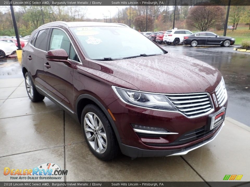 Front 3/4 View of 2018 Lincoln MKC Select AWD Photo #8