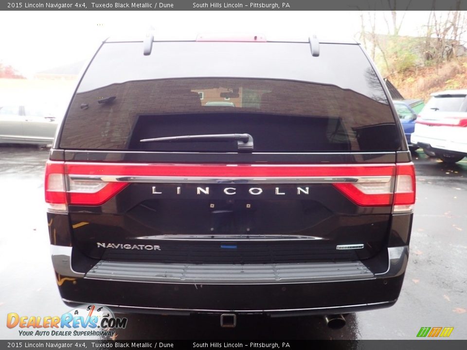 2015 Lincoln Navigator 4x4 Tuxedo Black Metallic / Dune Photo #3