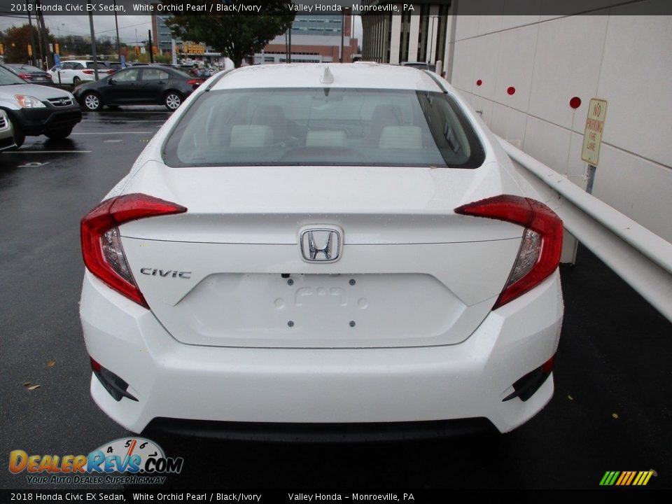 2018 Honda Civic EX Sedan White Orchid Pearl / Black/Ivory Photo #4